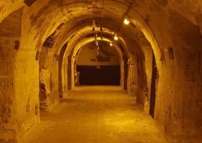7-Caves (2)